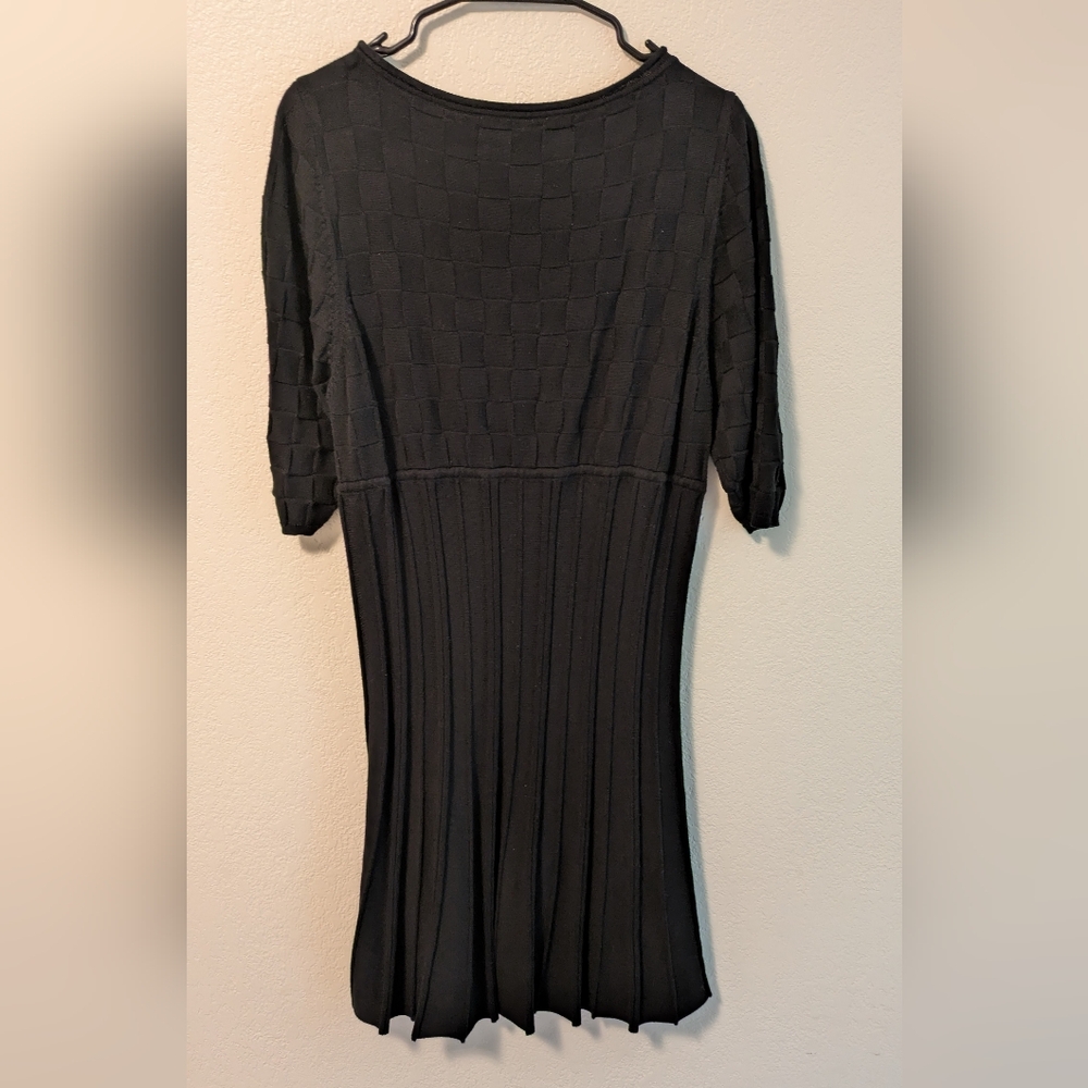 Max Studio Elegant Black Knit Dress - Picture 2 of 3